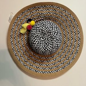 Steve Madden Tassel Black White Tan Sun Hat